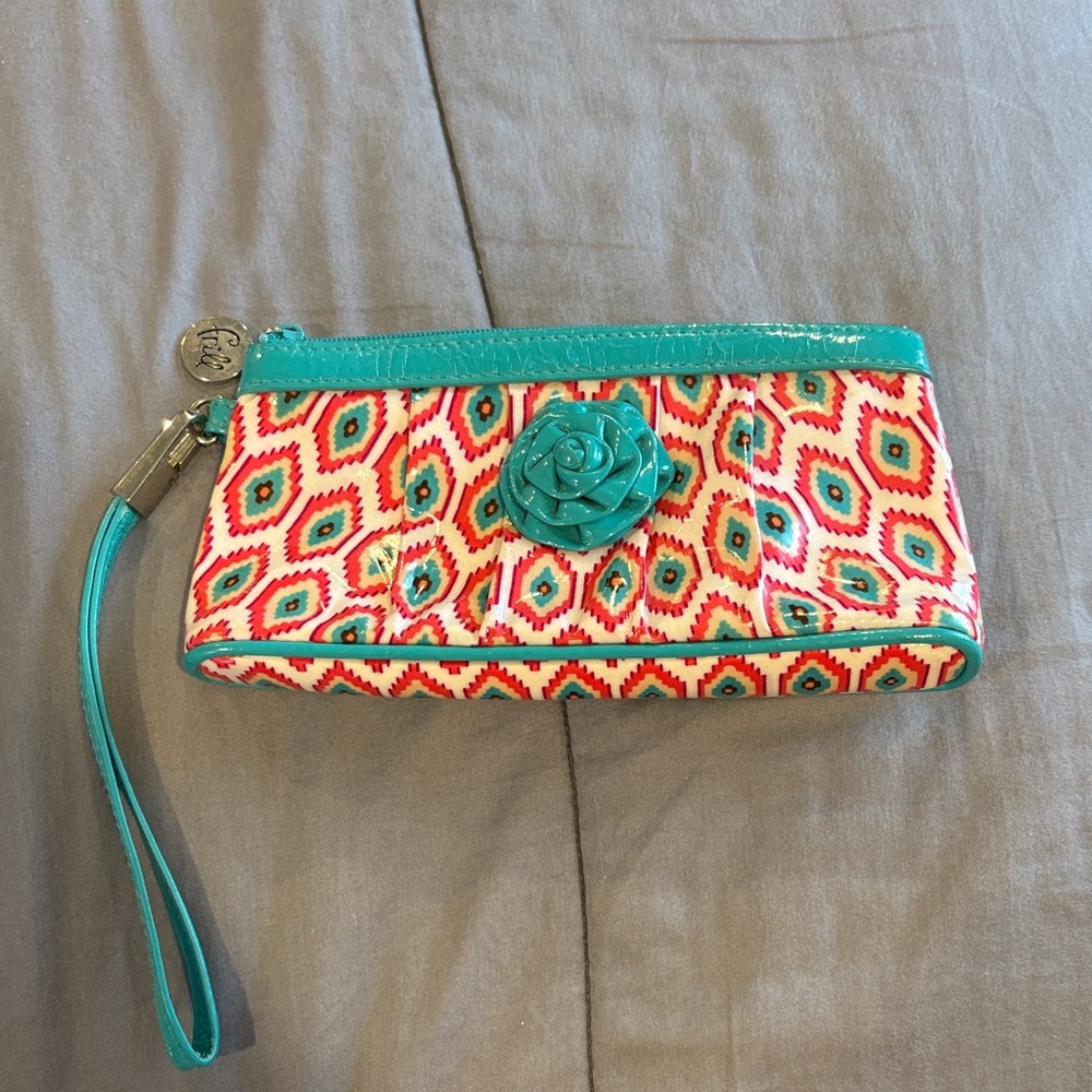 Vera Bradley Frill Clutch
